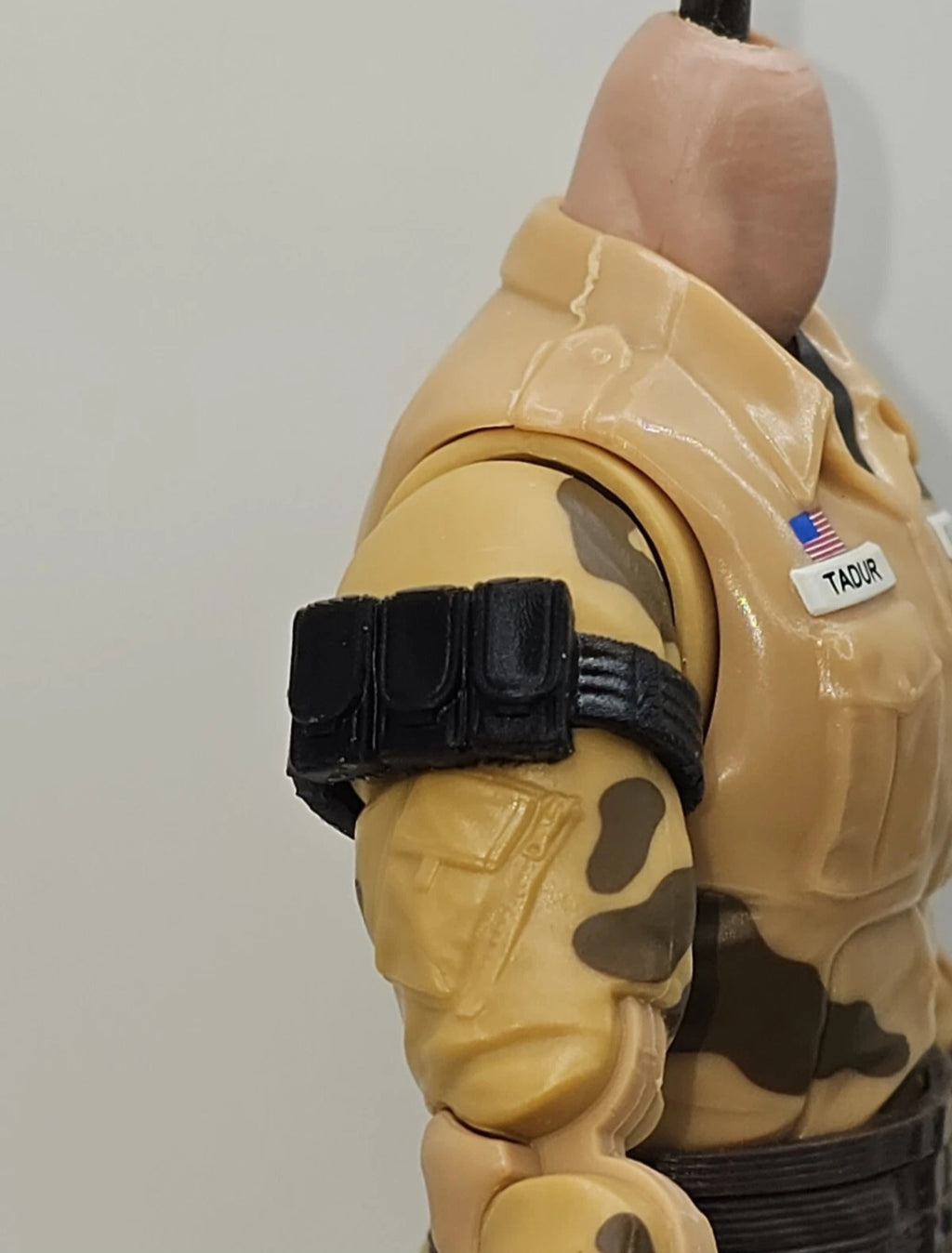 Custom 3d Printed Compatible Classified Legends Comic Multiverse Flexible Pouch Armband 1:12 6" Scale.