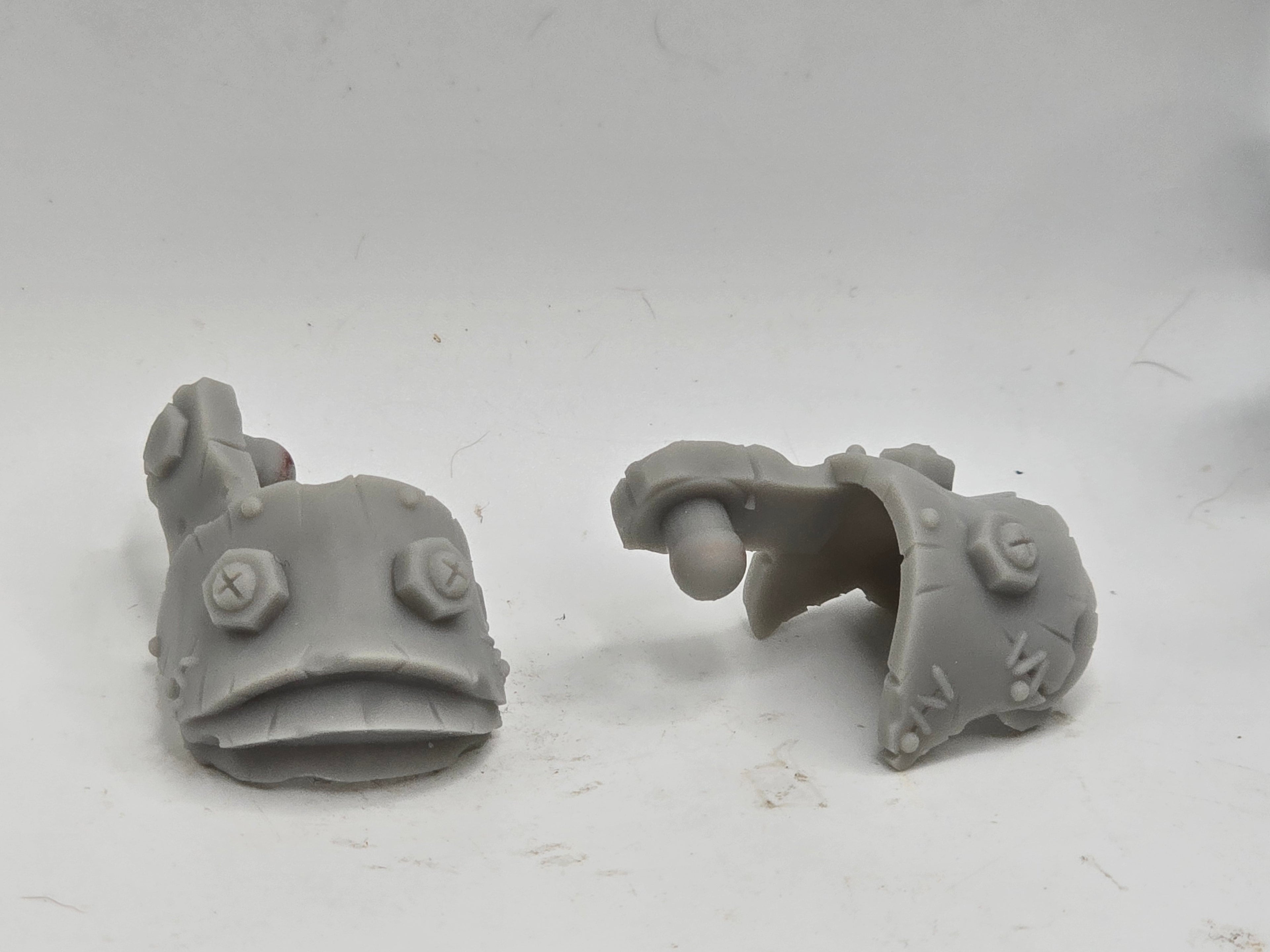 3d Printed Mythic Legions Scale Head 2.0 Goblin Armor Pauldrons 1:12 6" Scale.