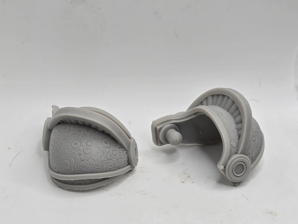 3d Printed Mythic Legions Scale Head 1.0 Guardians Pauldrons 1:12 6" Scale.