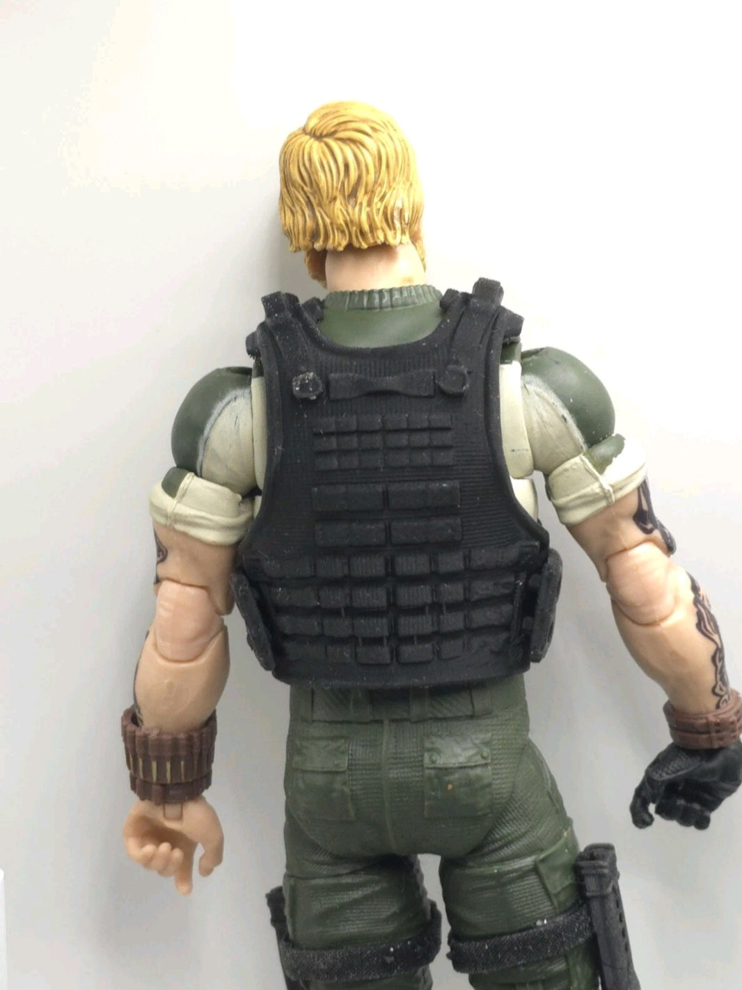 Custom 3d Printed Compatible Classified Legends Comic Multiverse Zombie Cleaner Flexible Vest 1:12 6" Scale.
