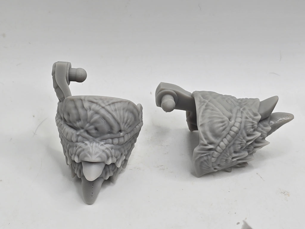 3d Printed Mythic Legions Scale Head 1.0 Mind Predator Pauldrons 1:12 6" Scale.