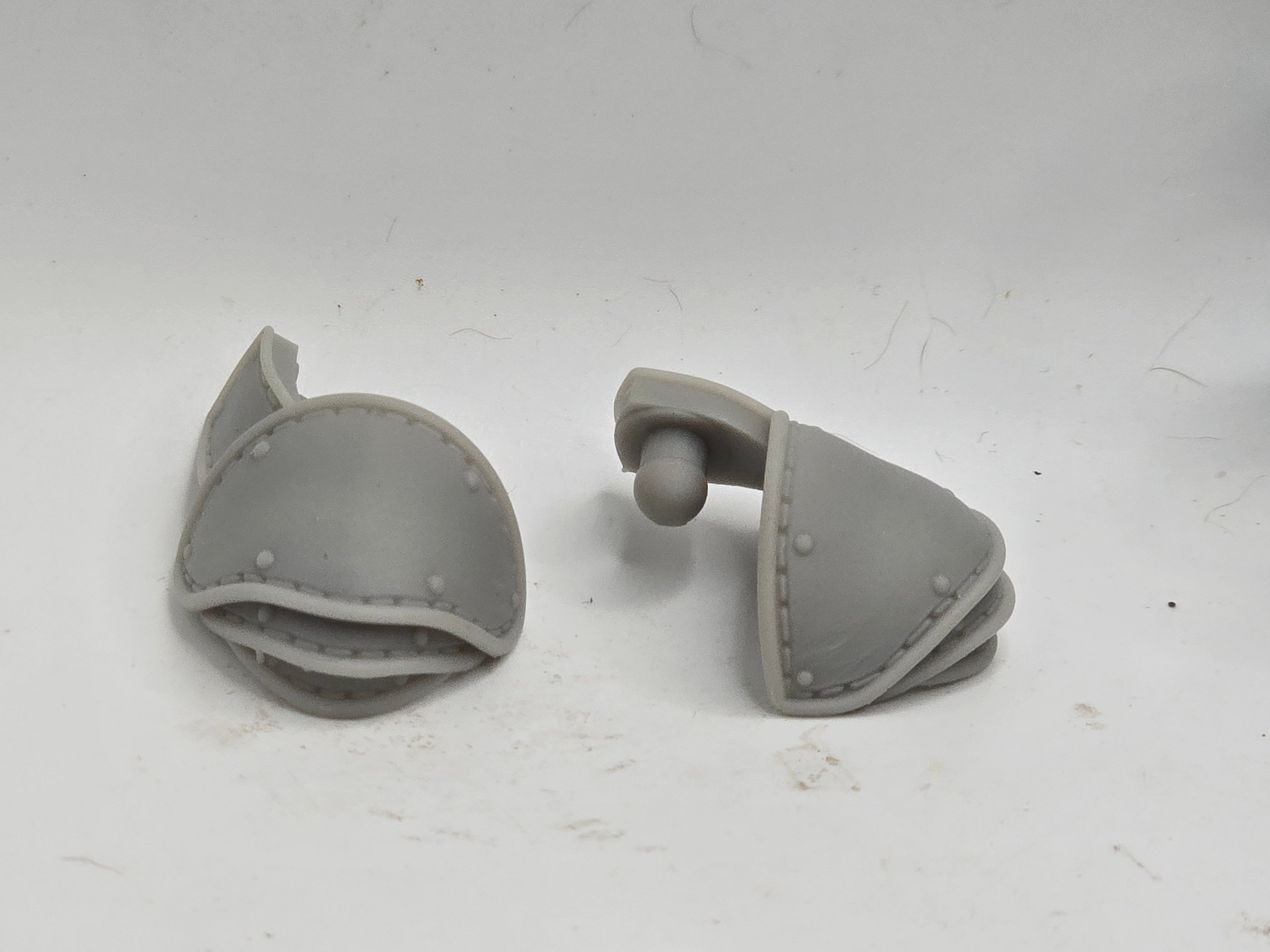 3d Printed Mythic Legions Scale Head 2.0 Dark Elf Pauldrons 1:12 6" Scale.