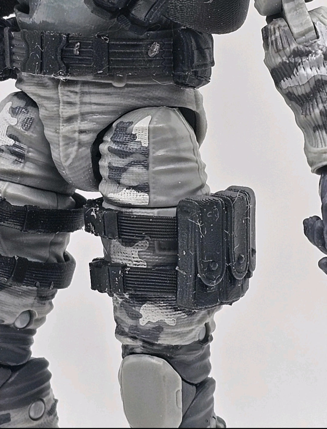 Custom 3d Printed Compatible Classified Legends Comic Multiverse Leg Pouch Flexible  1:12 6" Scale.