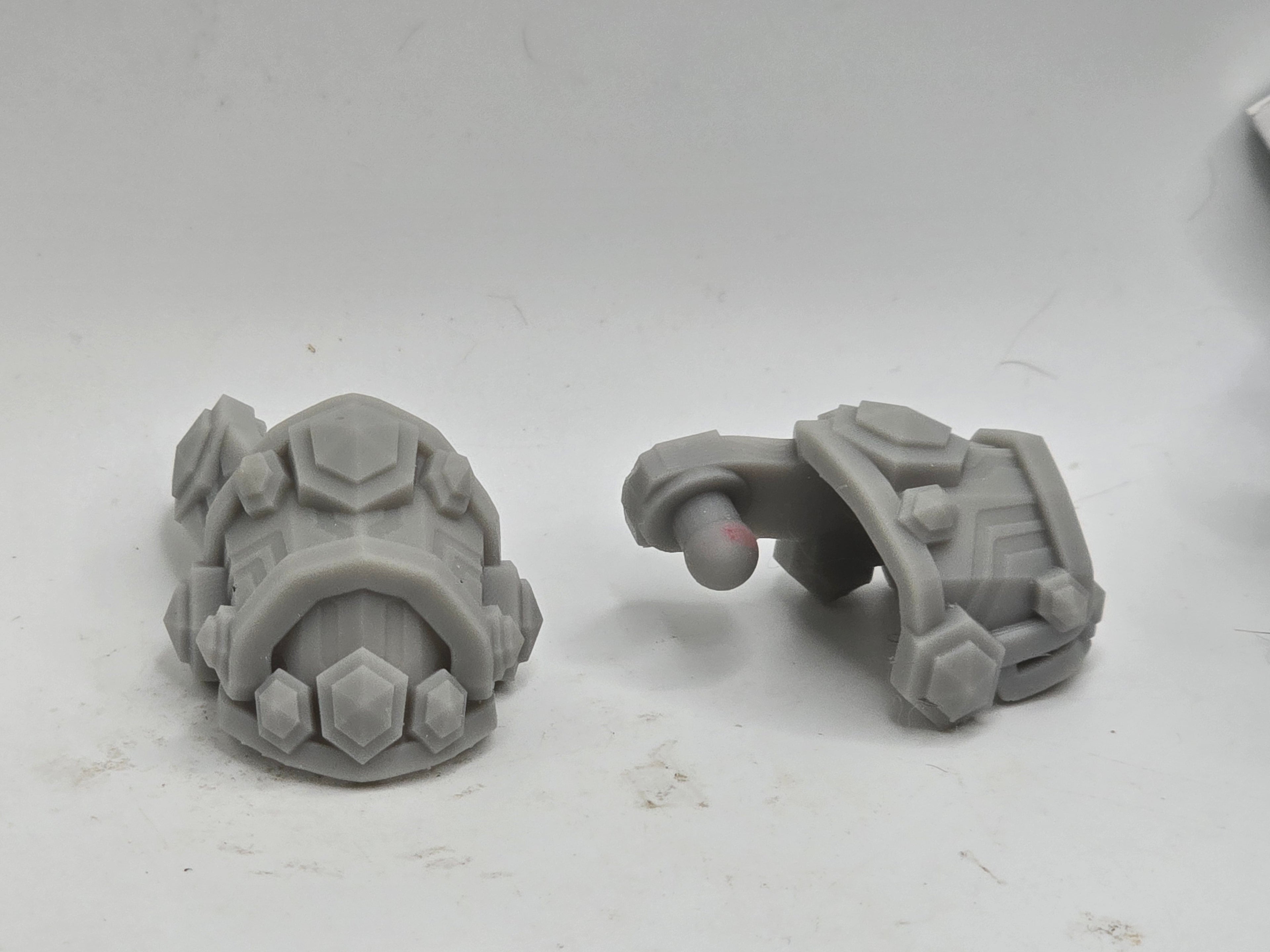 3d Printed Mythic Legions Scale Head 2.0 Mineral Dwarf Pauldrons 1:12 6" Scale.