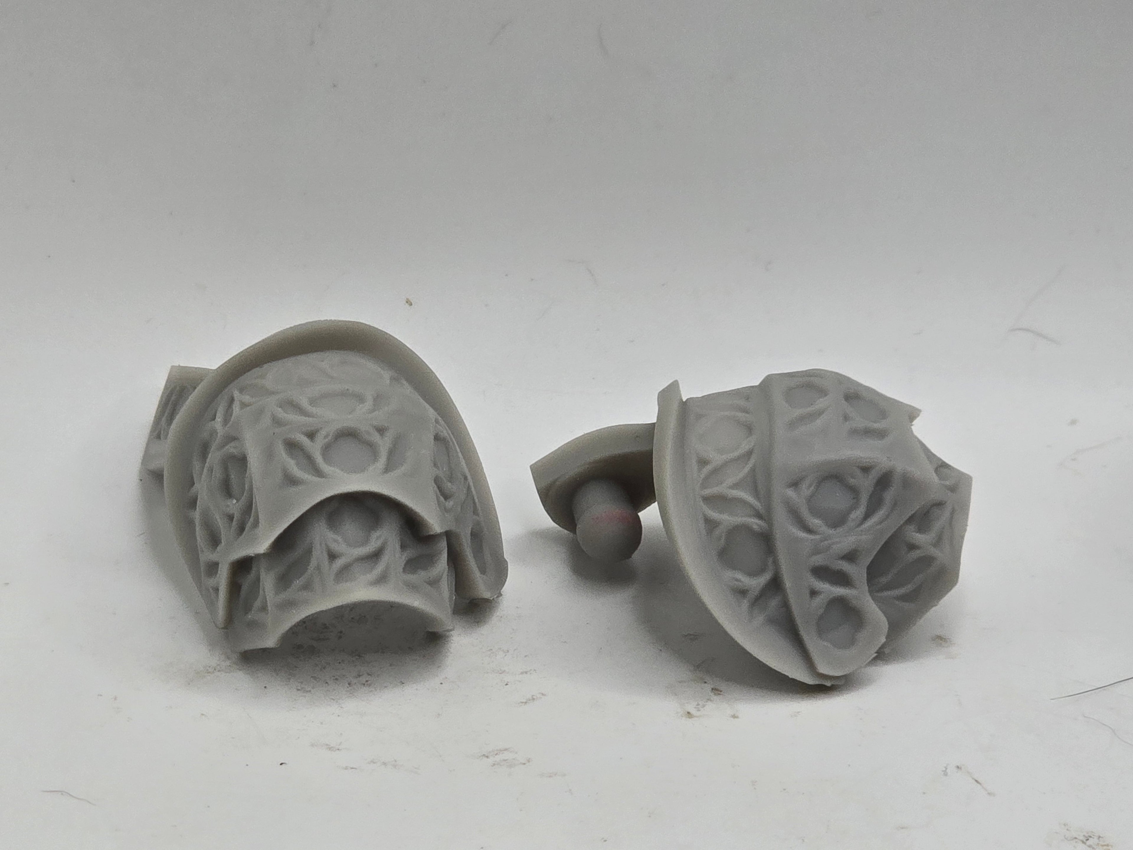 3d Printed Mythic Legions Scale Head 2.0 Vampire Ceremonial Pauldrons 1:12 6" Scale.